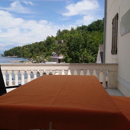 Apartment In A Beautiful Bay Sascica Sali Exterior photo